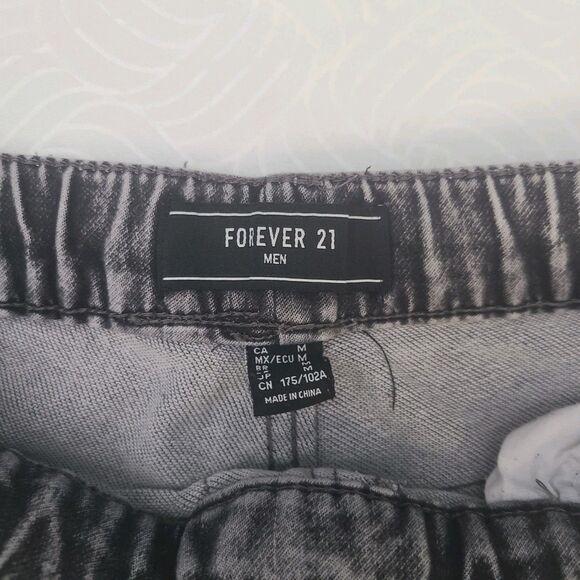 Forever 21 men's faded black Stretchy denim jeans. size M - Picture 7 of 7